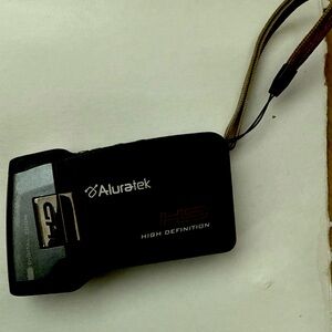 Aluratek Cinecam HD DV Camcorder, up to 32,000 Photos, 10 hrs Video 1080p